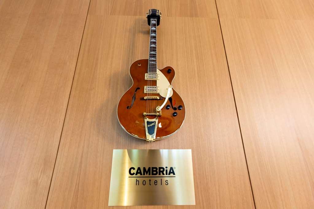 Cambria Hotel Austin Airport 便利设施 照片